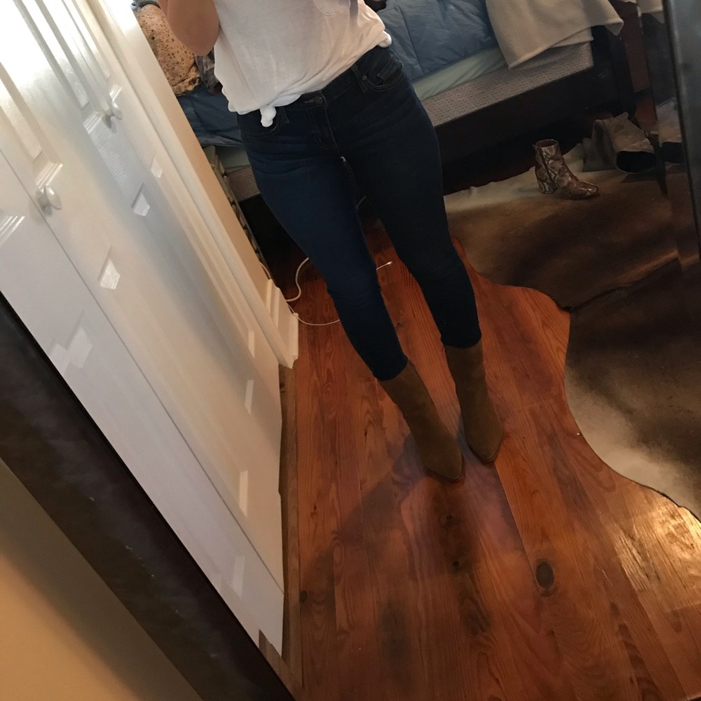 Altered Stare dark blue, mid rise skinny’s